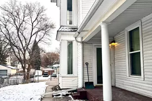 120 Granite St, Saint Paul, MN 55117 - Photo 2