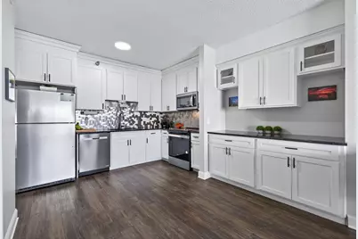 26 10th Street W #2004, Saint Paul, MN 55102 - Photo 2