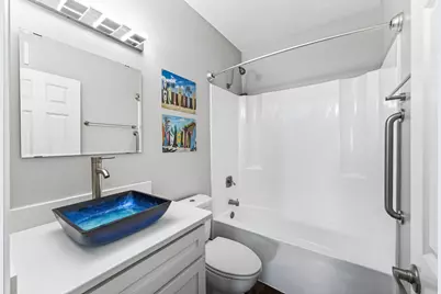 26 10th Street W #2004, Saint Paul, MN 55102 - Photo 6