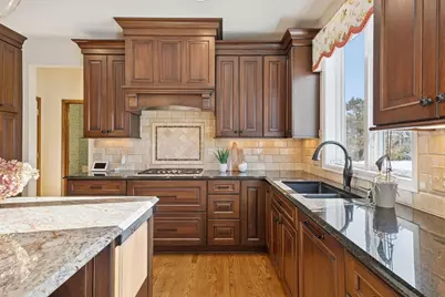 2717 Edgewater Bay, Woodbury, MN 55125 - Photo 42