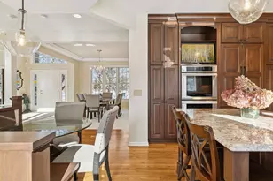 2717 Edgewater Bay, Woodbury, MN 55125 - Photo 44