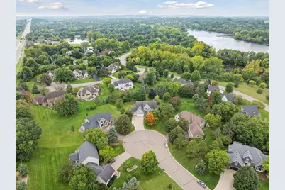 2717 Edgewater Bay, Woodbury, MN 55125 - Photo 96