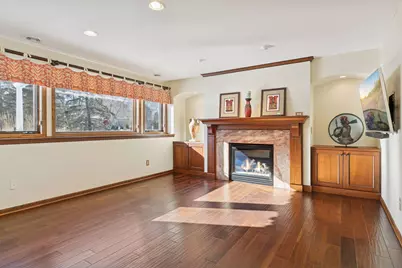 2717 Edgewater Bay, Woodbury, MN 55125 - Photo 64