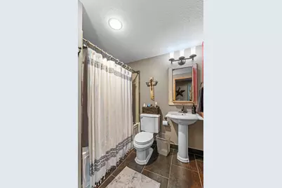 3704 Pineview Drive, Vadnais Heights, MN 55127 - Photo 18