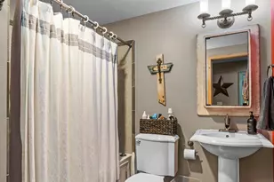 3704 Pineview Dr, Vadnais Heights, MN 55127 - Photo 18