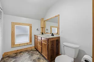 1303 Margaret St, Eau Claire, WI 54701 - Photo 24