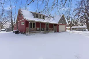 507 Oak St, Danube, MN 56230 - Photo 2