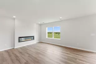 1055 Adamstown Dr, Rosemount, MN 55068 - Photo 6
