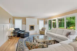 91 Forest Dale Rd, Minneapolis, MN 55410 - Photo 8