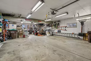 3709 W 104th St, Bloomington, MN 55431 - Photo 38