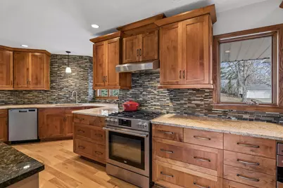 3709 W 104th Street, Bloomington, MN 55431 - Photo 10