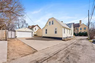 611 Broadway St NE, Minneapolis, MN 55413 - Photo 26