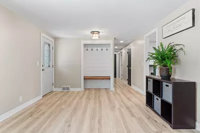 639 Main Street S, Lonsdale, MN 55046 - Photo 6