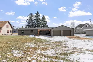 639 Main St S, Lonsdale, MN 55046 - Photo 6