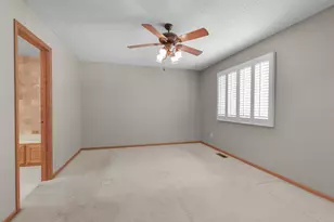 6600 Founders Pkwy, Brooklyn Park, MN 55445 - Photo 16