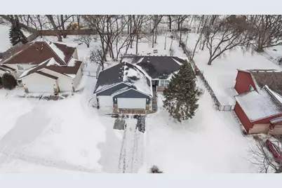 6600 Founders Parkway, Brooklyn Park, MN 55445 - Photo 2