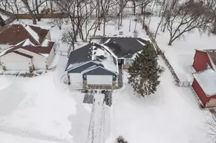 6600 Founders Pkwy, Brooklyn Park, MN 55445 - Photo 2