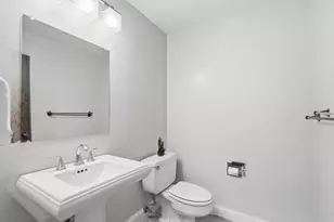 6769 W 82nd St, Bloomington, MN 55438 - Photo 6