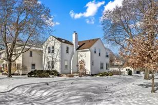 346 McKinley Ave, Eau Claire, WI 54701 - Photo 2