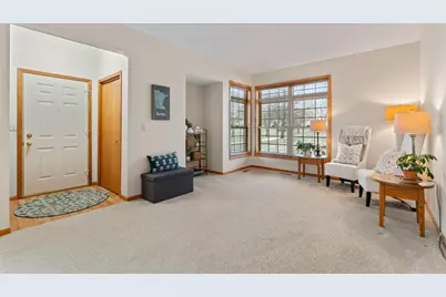 2325 Valleyhigh Drive NW, Rochester, MN 55901 - Photo 4