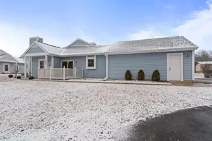 2325 Valleyhigh Dr NW, Rochester, MN 55901 - Photo 20