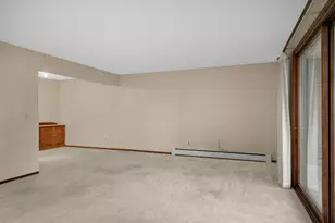 4380 Brookside Ct, Edina, MN 55436 - Photo 10