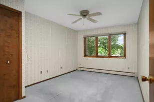 4380 Brookside Ct, Edina, MN 55436 - Photo 22
