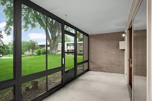 4380 Brookside Ct, Edina, MN 55436 - Photo 8
