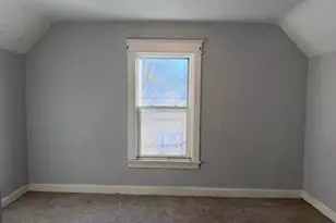 468 Bellows St, Saint Paul, MN 55107 - Photo 10