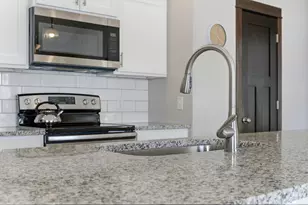 725 Northwood Dr, Janesville, MN 56048 - Photo 12