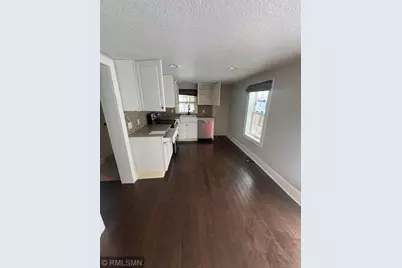 2522 15th Avenue E, North Saint Paul, MN 55109 - Photo 2