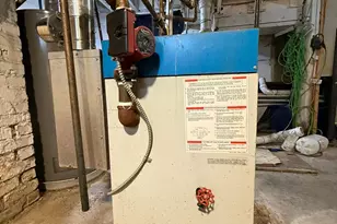 2213 Oak Park Ave N, Minneapolis, MN 55411 - Photo 36