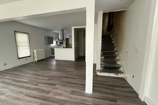 2213 Oak Park Ave N, Minneapolis, MN 55411 - Photo 10