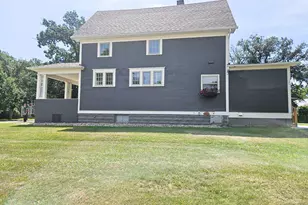 721 Labree Ave N, Thief River Falls, MN 56701 - Photo 1