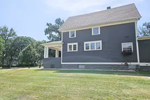 721 Labree Ave N, Thief River Falls, MN 56701 - Photo 8