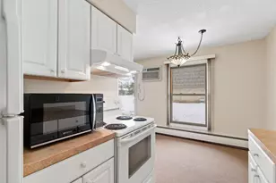 929 11th Ave S, Hopkins, MN 55343 - Photo 10