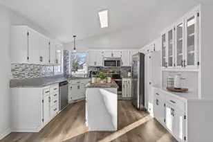 14430 Woodbridge Ln, Savage, MN 55378 - Photo 14