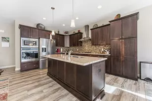 15672 Fairchild Way, Apple Valley, MN 55124 - Photo 8