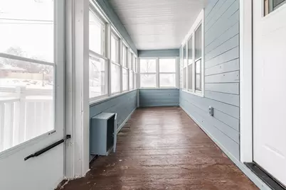 401 Rose Avenue E, Saint Paul, MN 55130 - Photo 22