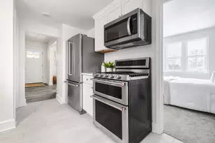 401 Rose Ave E, Saint Paul, MN 55130 - Photo 6