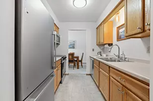 2220 Midland Grove Rd, Roseville, MN 55113 - Photo 16