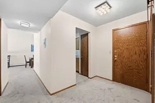 2220 Midland Grove Rd, Roseville, MN 55113 - Photo 4