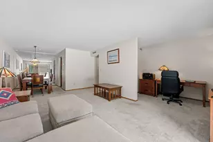 2220 Midland Grove Rd, Roseville, MN 55113 - Photo 8