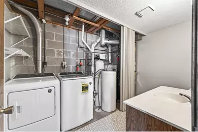 8562 S Maplebrook Circle, Brooklyn Park, MN 55445 - Photo 26