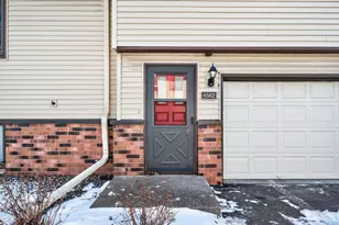 8562 S Maplebrook Cir, Brooklyn Park, MN 55445 - Photo 6