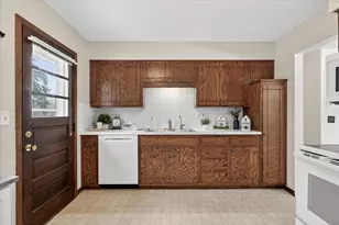 4600 Boone Ave N, New Hope, MN 55428 - Photo 12