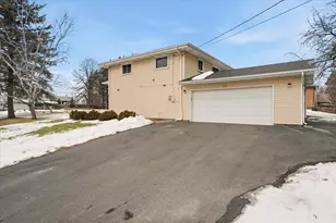 4600 Boone Ave N, New Hope, MN 55428 - Photo 42