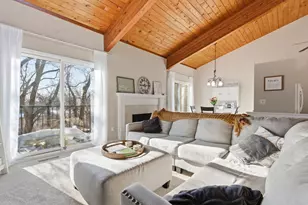 13732 Hemlock Ct, Apple Valley, MN 55124 - Photo 6