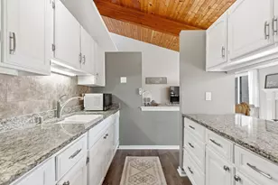 13732 Hemlock Ct, Apple Valley, MN 55124 - Photo 14