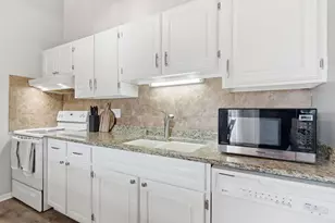 13732 Hemlock Ct, Apple Valley, MN 55124 - Photo 12